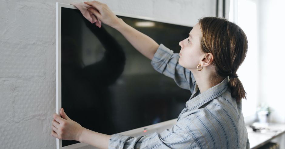 Velký podzimní úklid domácnosti – jak při něm ušetřit?