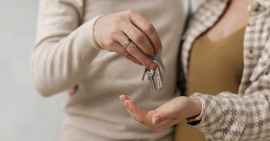 Bezpečná koupě nemovitosti – na toto si dej pozor a určitě ušetříš