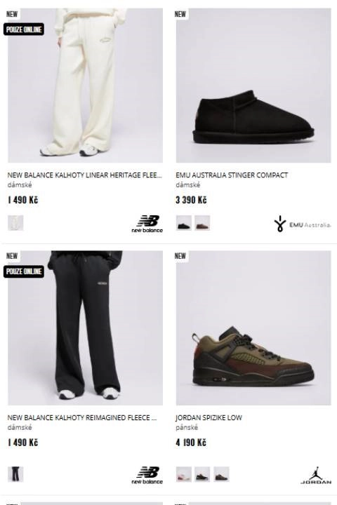 bílé kalhoty, černé kalhoty, zimné boty a tenisky