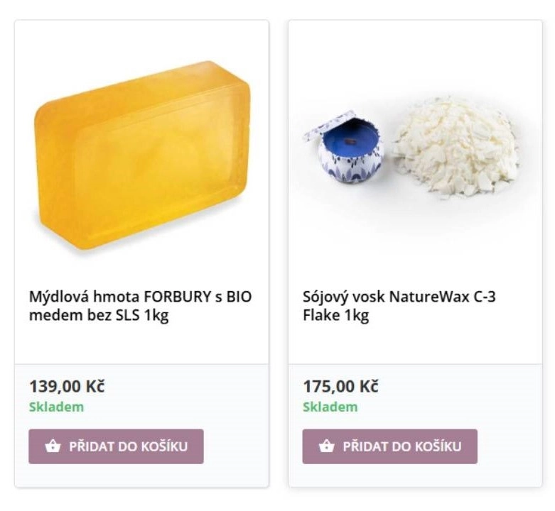 žlutá mýdlová hmota a sójový vosk