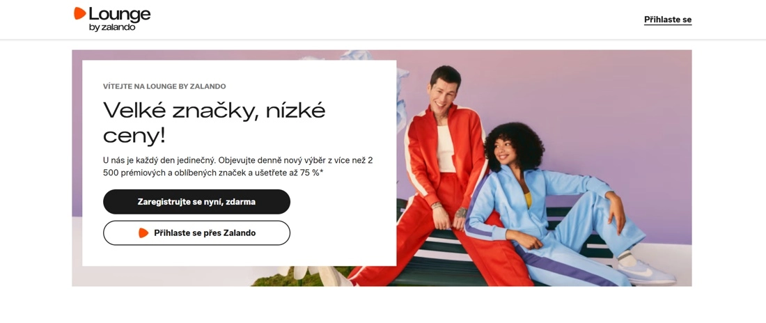 Stánka e-shopu Zalando Lounge s dvojicí mladých lidí - ženy a muže