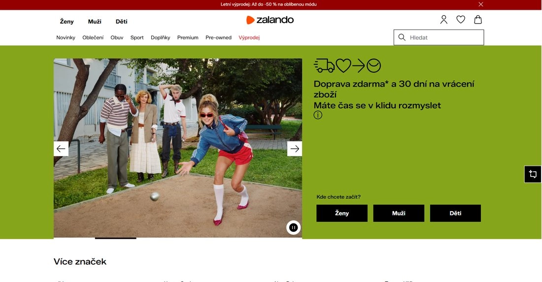 Stránka Zalando s mladými lidmi a ženou hrající petanque