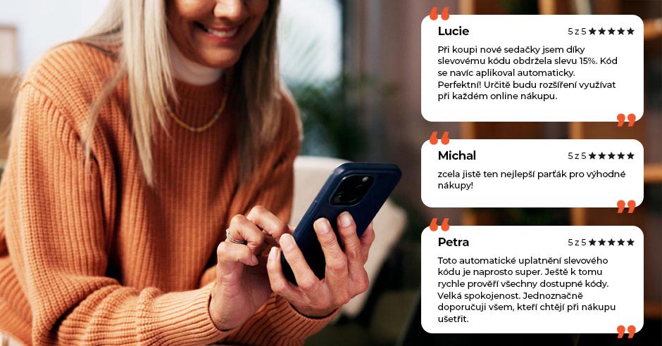 zena-drzici-telefon-v-rukou-a-texty-recenzi-zakazniku