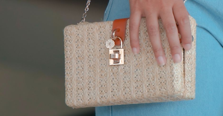 crossbody-slamena-kabelka
